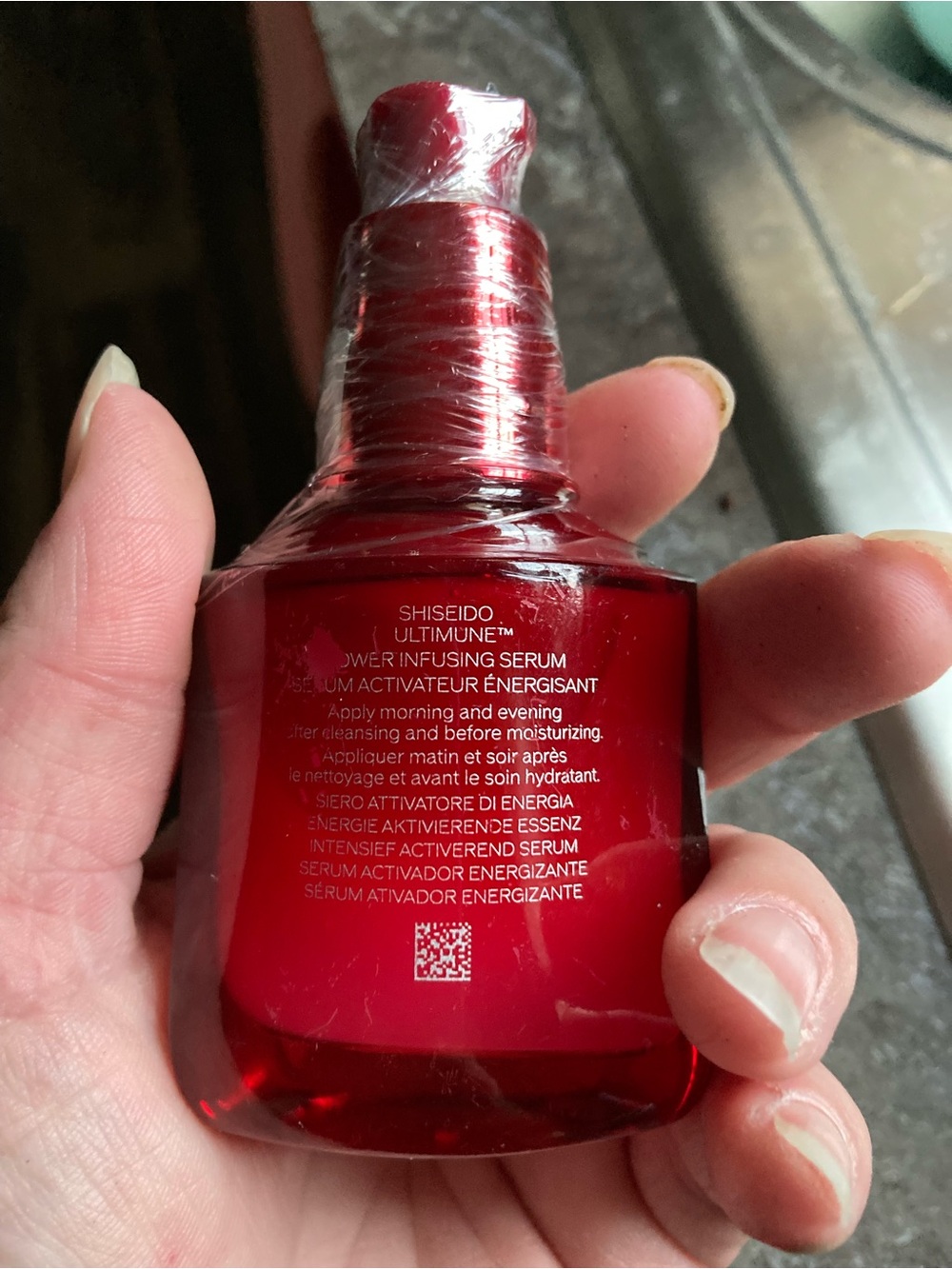 Shiseido Ultimune Power Infusing Serum — Red - Picture 2 of 4